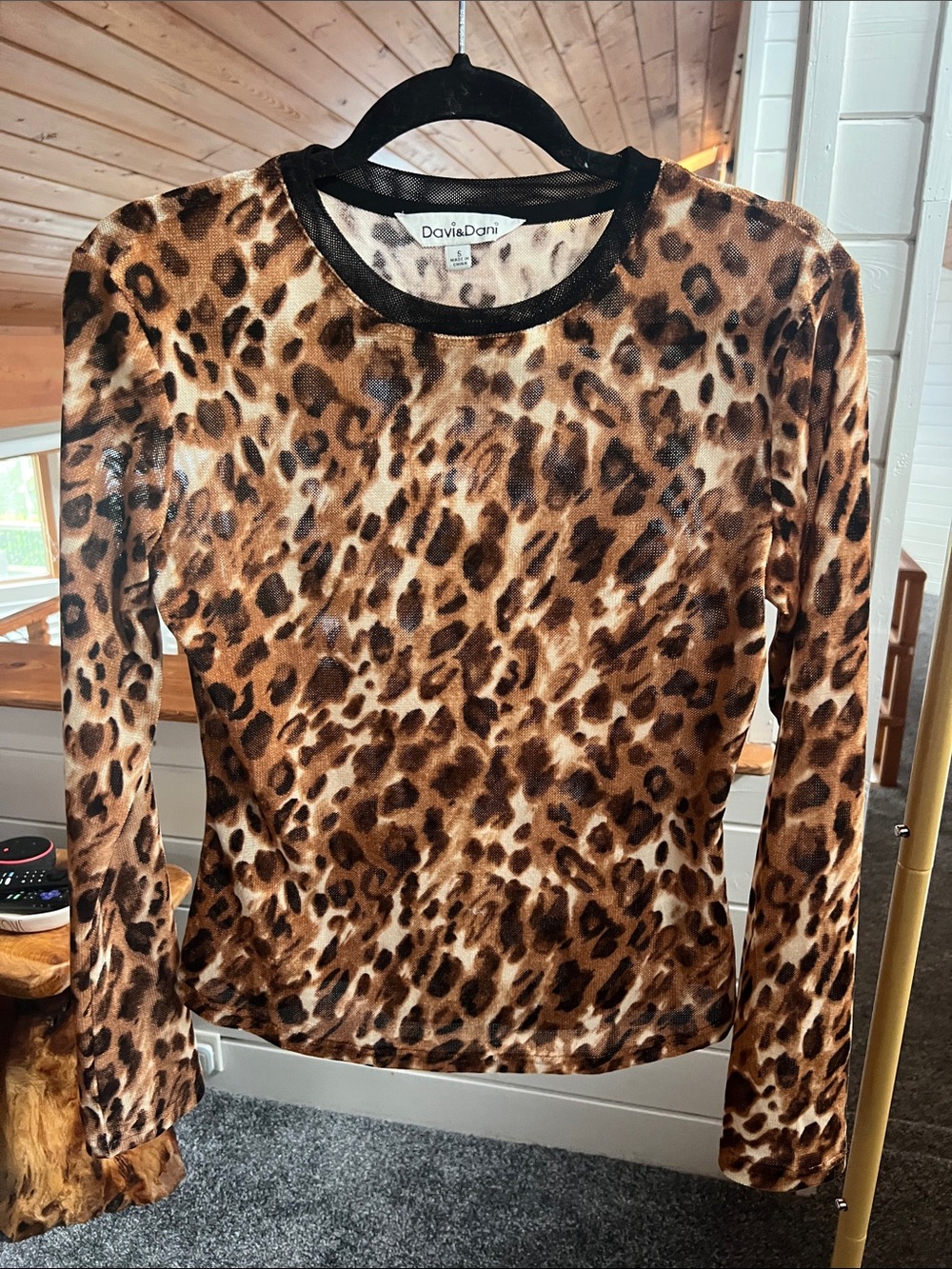 DAVI & DANI Leopard Print Long Sleeve Mesh Top in Brown and Black